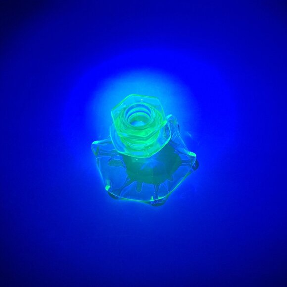 Vintage Green Vaseline Depression Uranium Glass Candlestick Holder - Picture 6 of 9